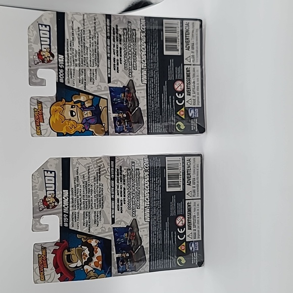 Tech Deck Dude #006 Sven and #159 Momona - Picture 5 of 5